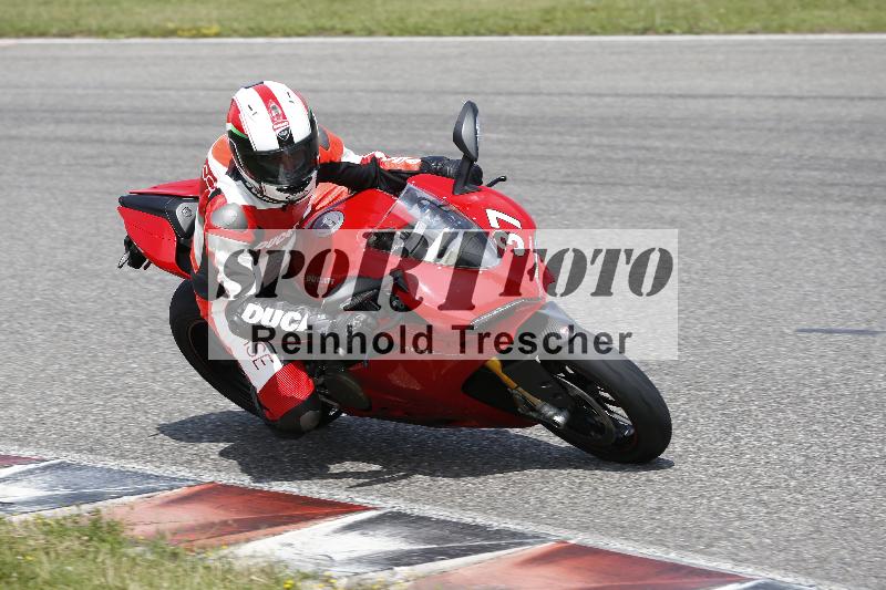 /27 12.06.2025 Ducati Schweiz Trackday Warmup  ADR/gruen-vert/37